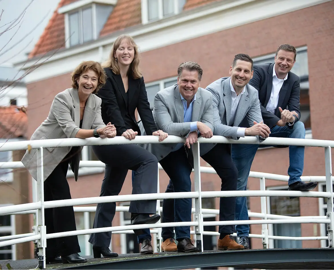 Het team van VW Makelaars in Delft