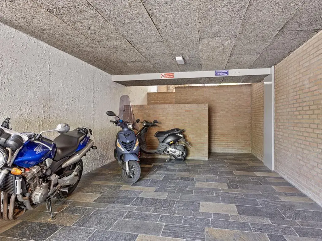 Taankade 74, DORDRECHT