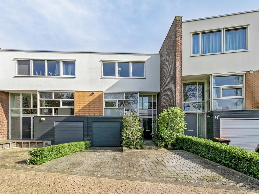 Hyacinthstraat 11, ZWIJNDRECHT