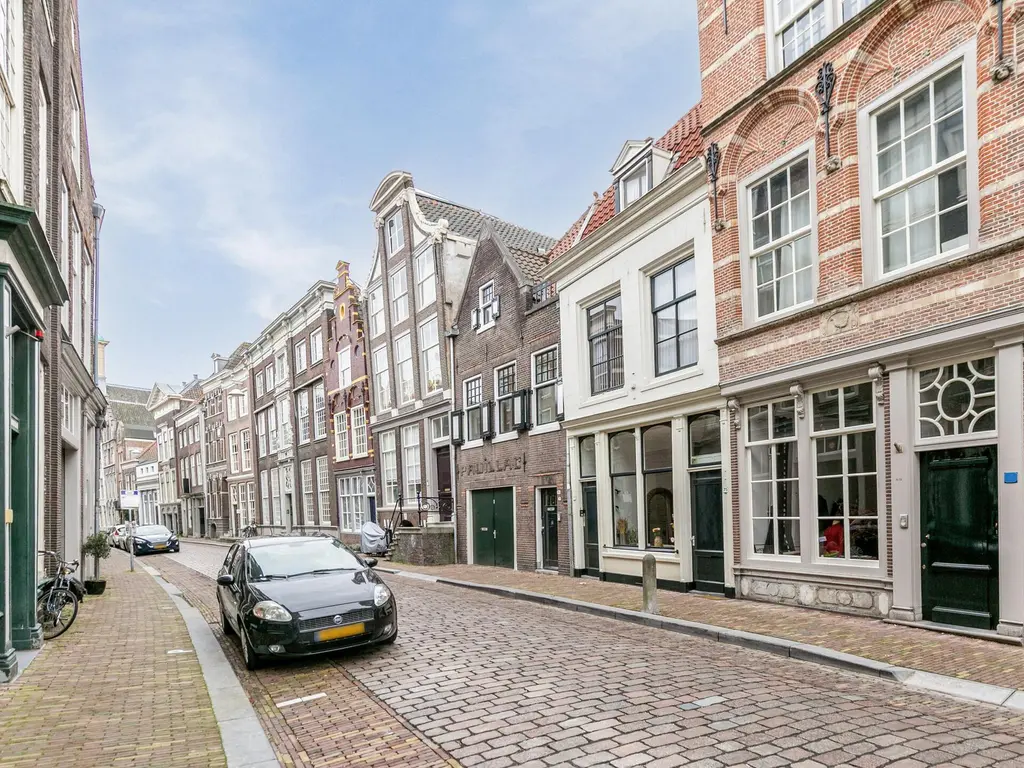 Wijnstraat 79, DORDRECHT