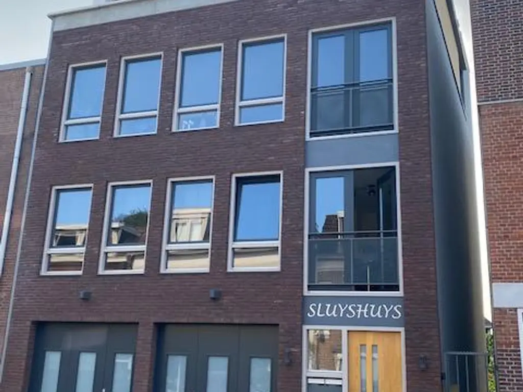 Sluisweg 66, DORDRECHT