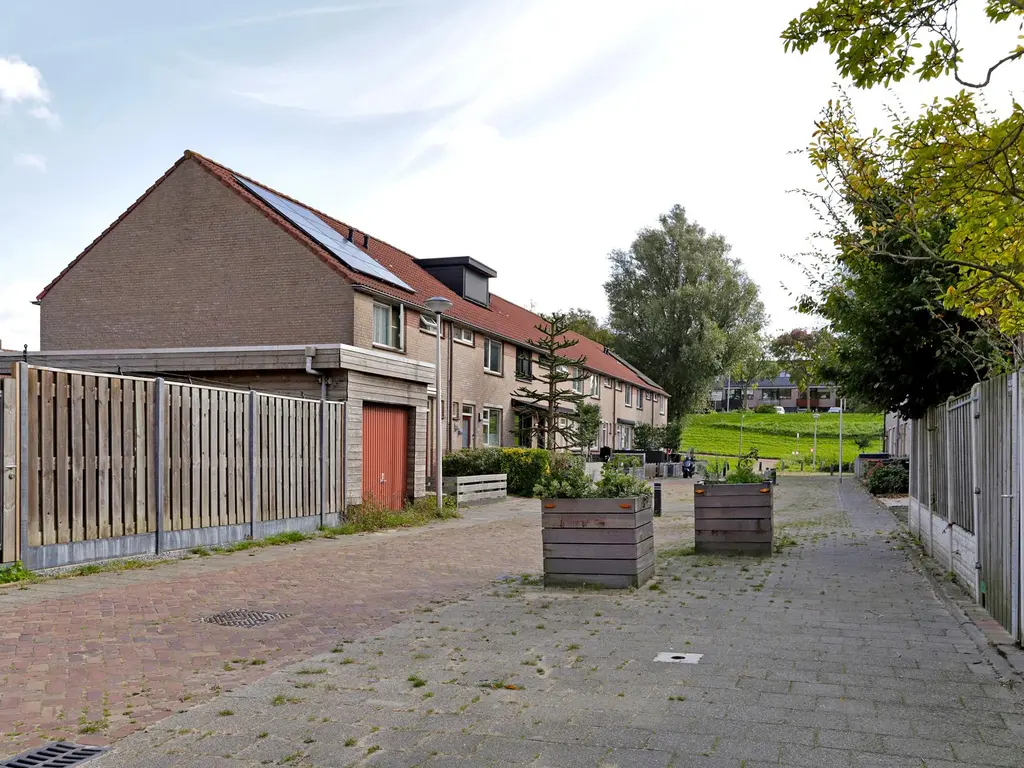 Jan Adriaansz. Leeghwaterstraat 8, ZWIJNDRECHT