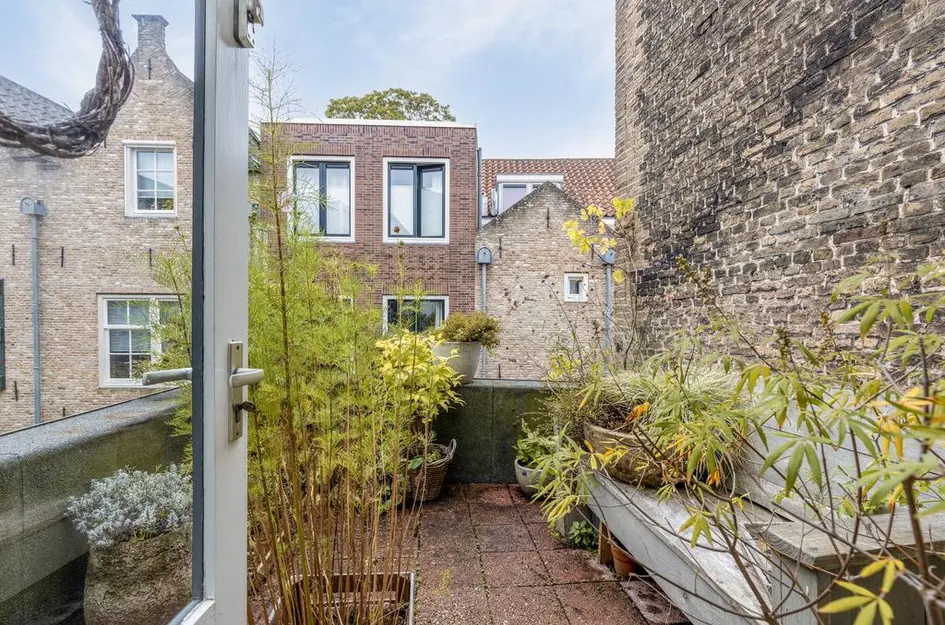 Grote Spuistraat 23