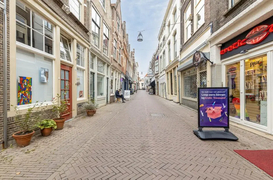 Grote Spuistraat 23