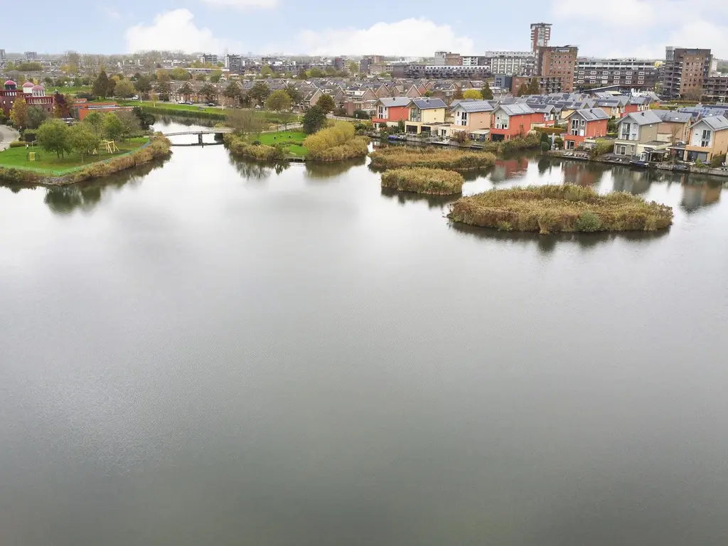 Van Hobokenhaven 15, BARENDRECHT