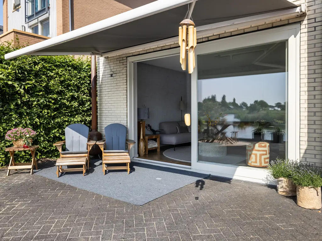 Van Hobokenhaven 15, BARENDRECHT