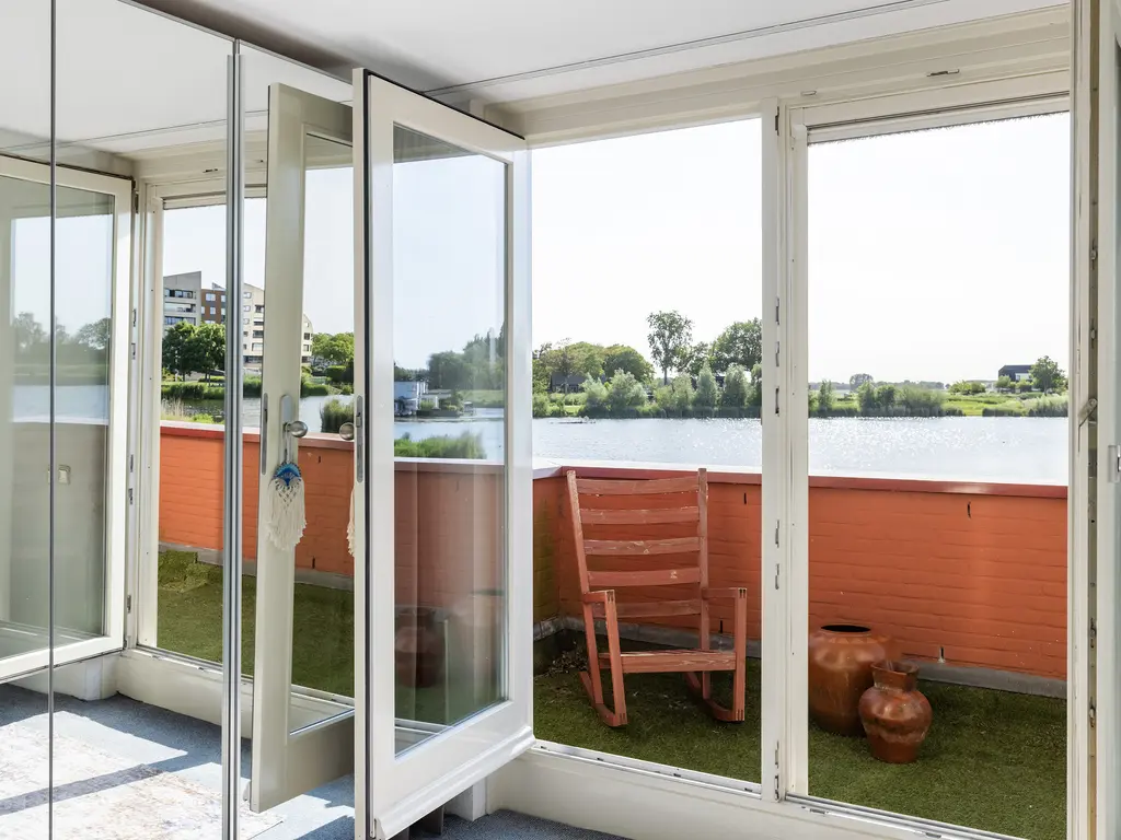 Van Hobokenhaven 15, BARENDRECHT