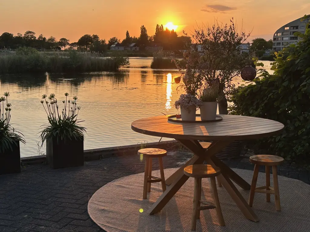 Van Hobokenhaven 15, BARENDRECHT
