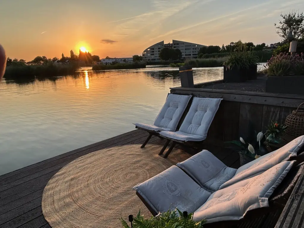 Van Hobokenhaven 15, BARENDRECHT