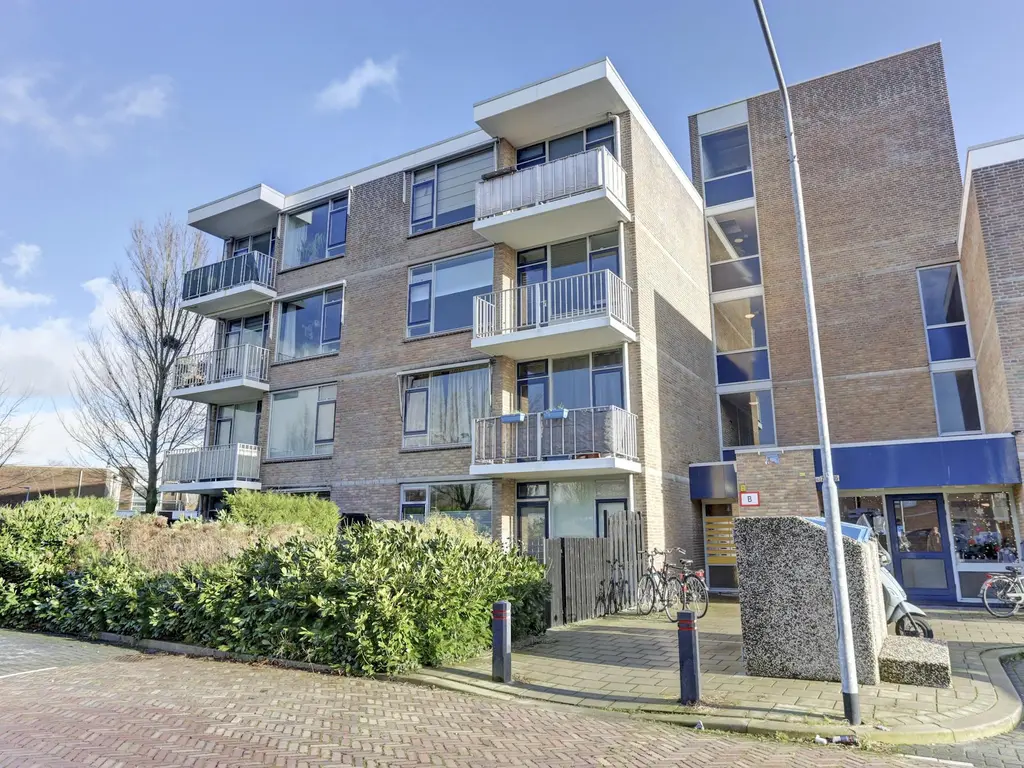 Henegouwen 104, ZWIJNDRECHT