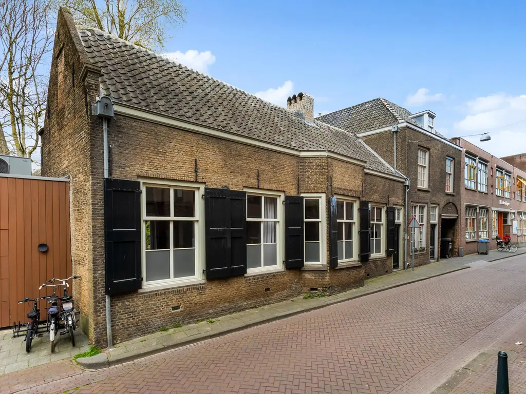 Doelstraat 23, DORDRECHT