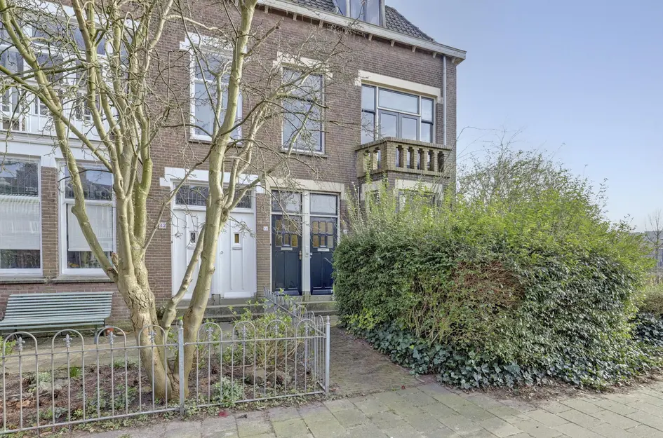 Emmastraat 34