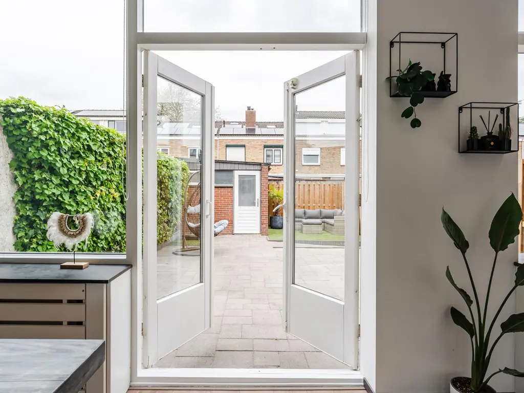 Frans van Mierisstraat 15, PAPENDRECHT