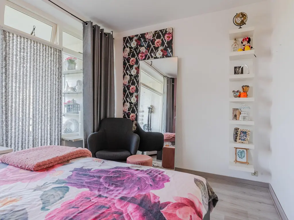 Staringlaan 264, PAPENDRECHT