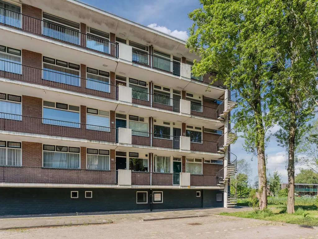 Staringlaan 264, PAPENDRECHT