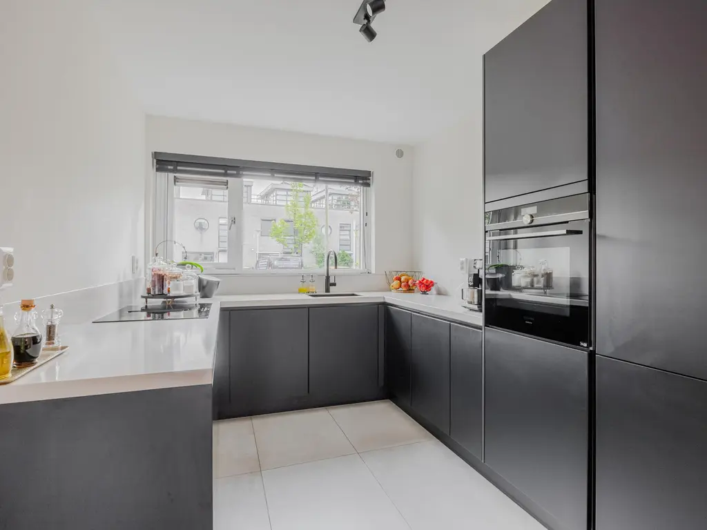 Dorstense aak 21, PAPENDRECHT
