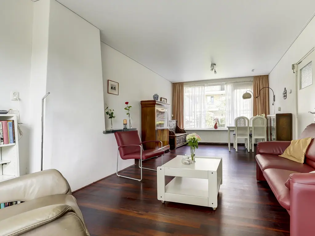 Van der Duyn van Maasdamplantsoen 29, DORDRECHT