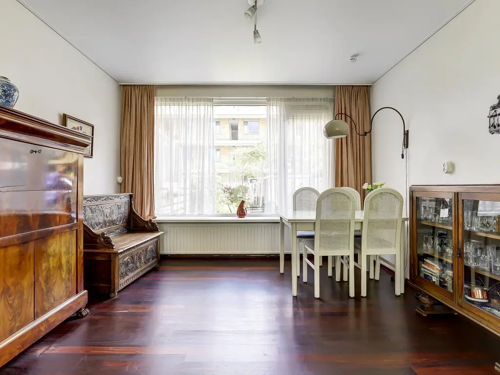 Van der Duyn van Maasdamplantsoen 29, DORDRECHT