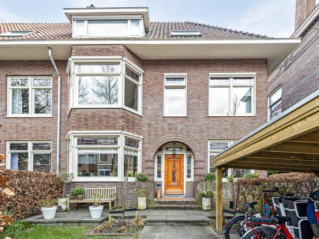Singel 130, DORDRECHT