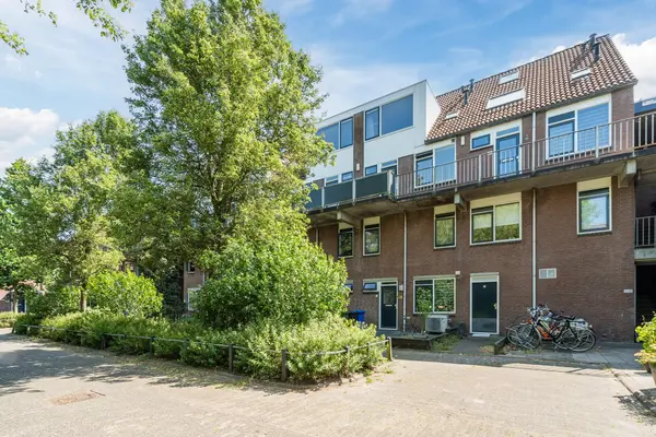 Dorlandsweer 83