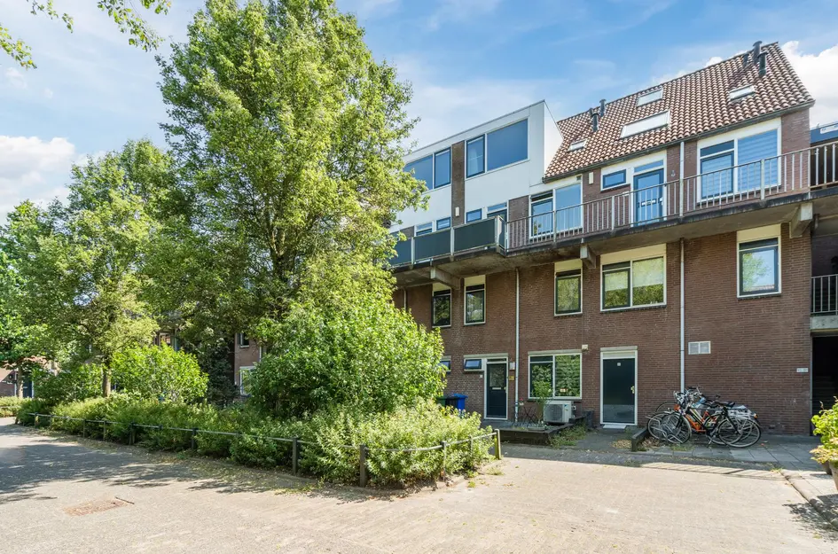 Dorlandsweer 83