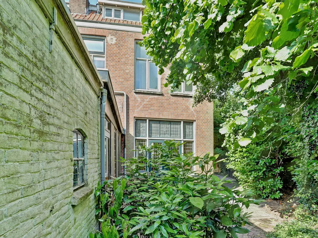 Rotterdamseweg 157, ZWIJNDRECHT