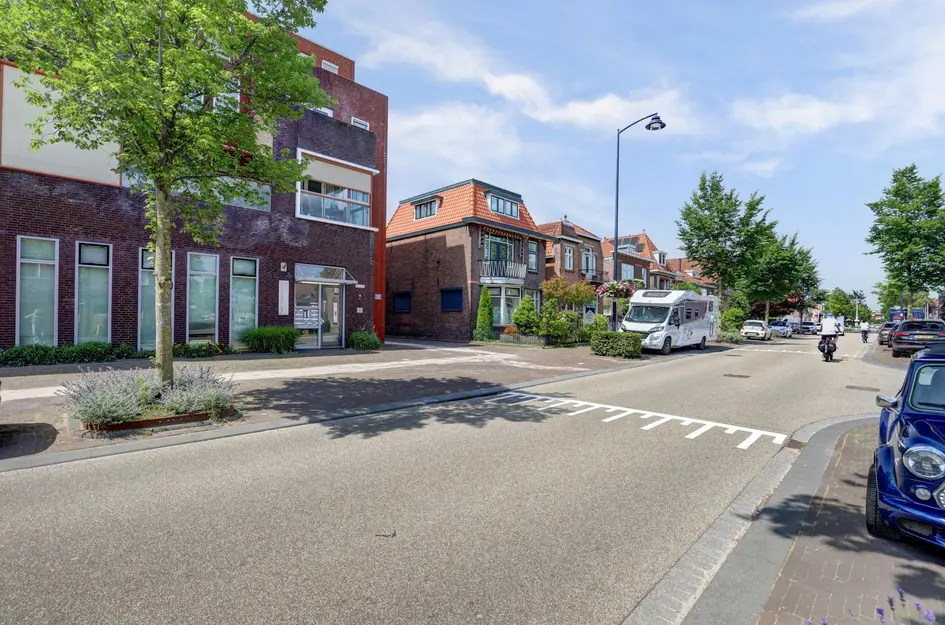 Burgemeester de Bruinelaan 51A