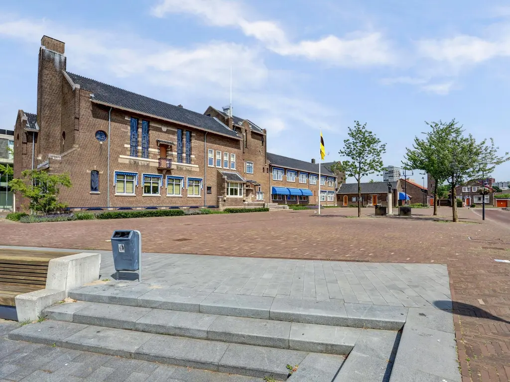 Burgemeester de Bruinelaan 51A, ZWIJNDRECHT