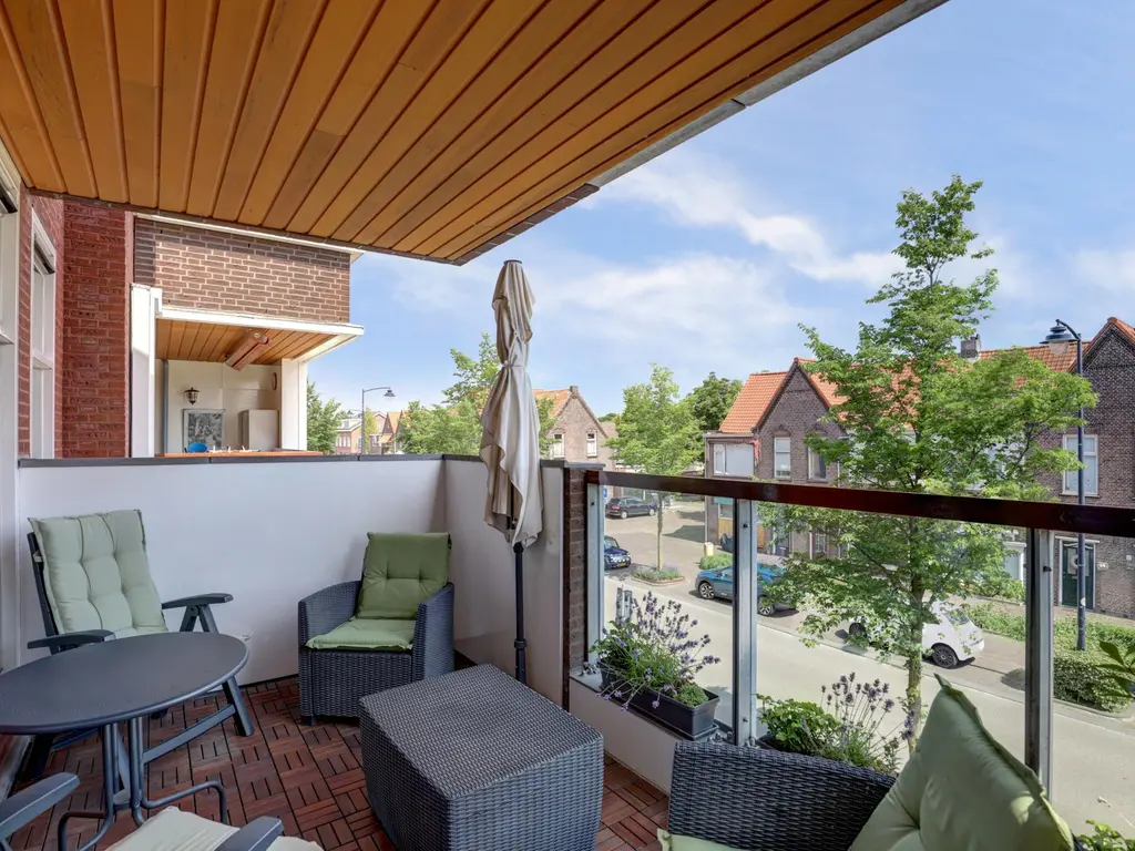 Burgemeester de Bruinelaan 51A, ZWIJNDRECHT