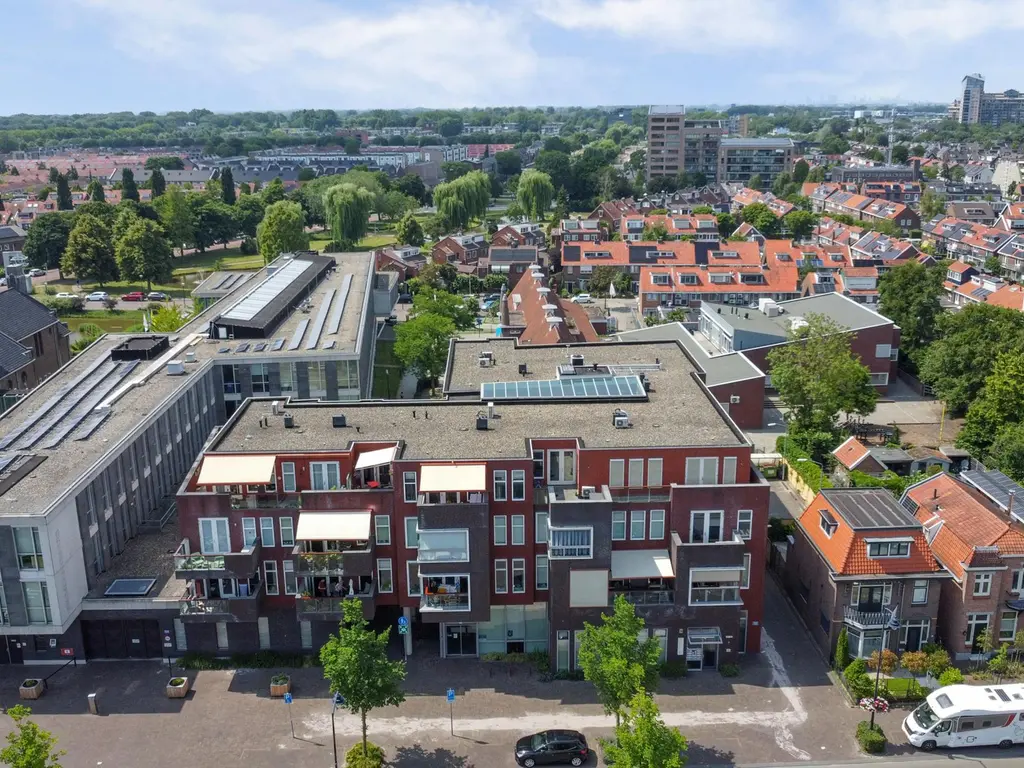 Burgemeester de Bruinelaan 51A, ZWIJNDRECHT