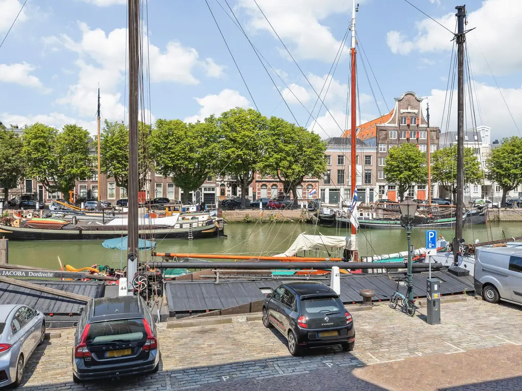 Kuipershaven 172, DORDRECHT
