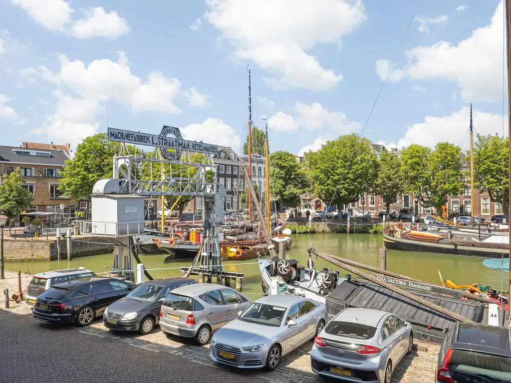Kuipershaven 172, DORDRECHT
