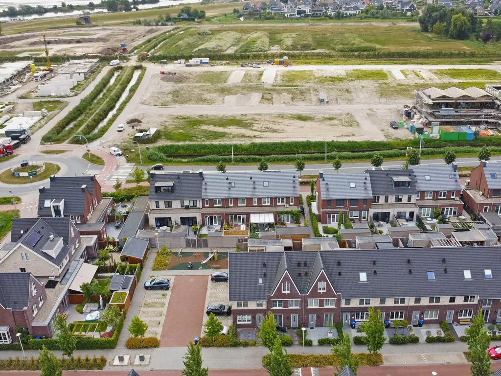 Zaaivat 2, HENDRIK-IDO-AMBACHT