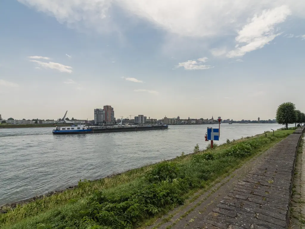 Veerdam 99, PAPENDRECHT