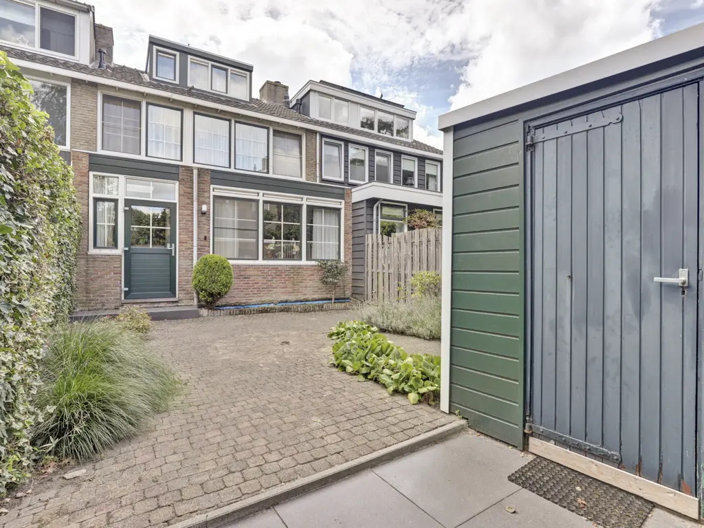 Elzenlaan 22, DORDRECHT