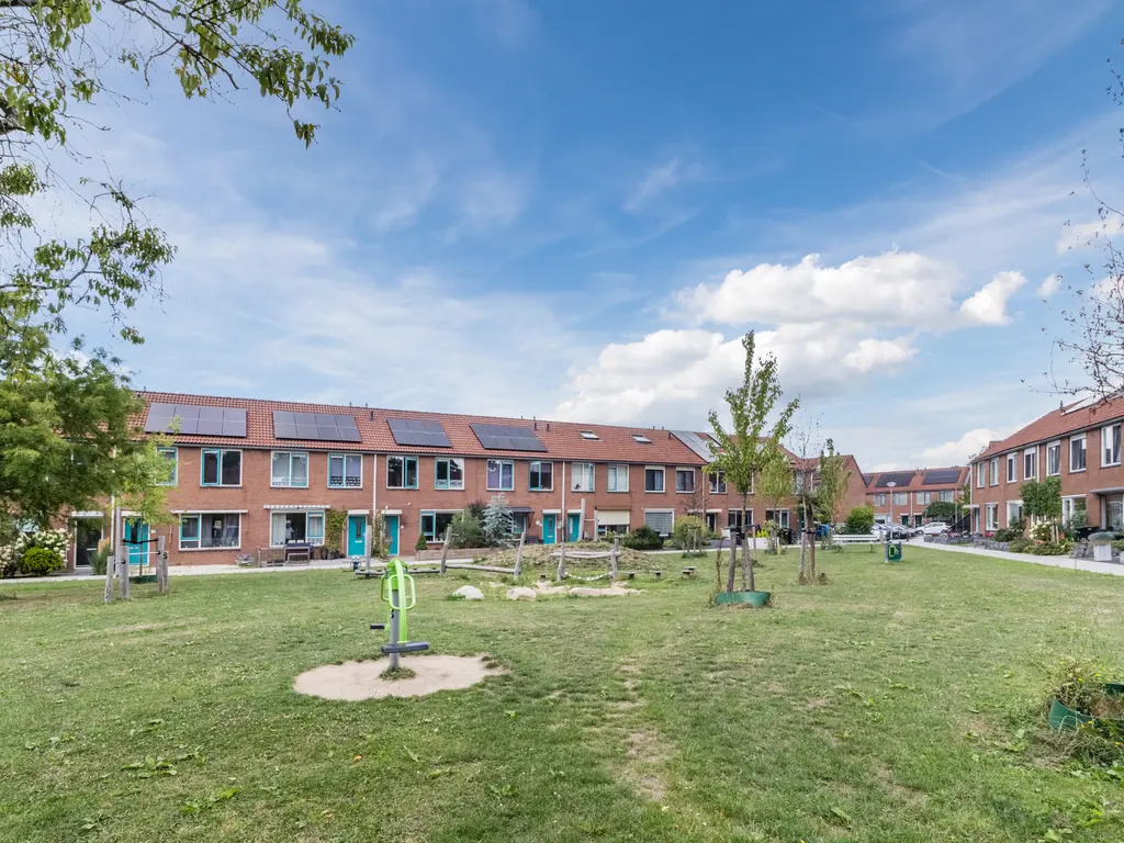 Von Weberplantsoen 14, ZWIJNDRECHT