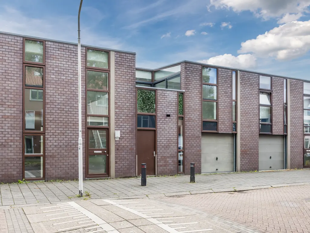 Zonnebloemstraat 46, PAPENDRECHT