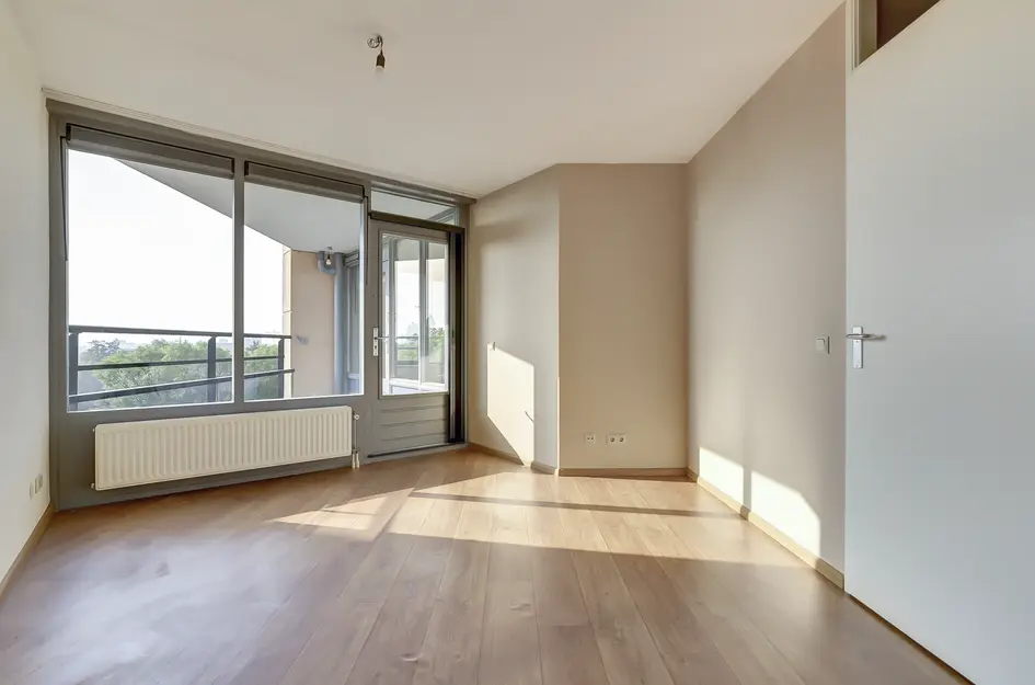 Zonnesteintoren 10