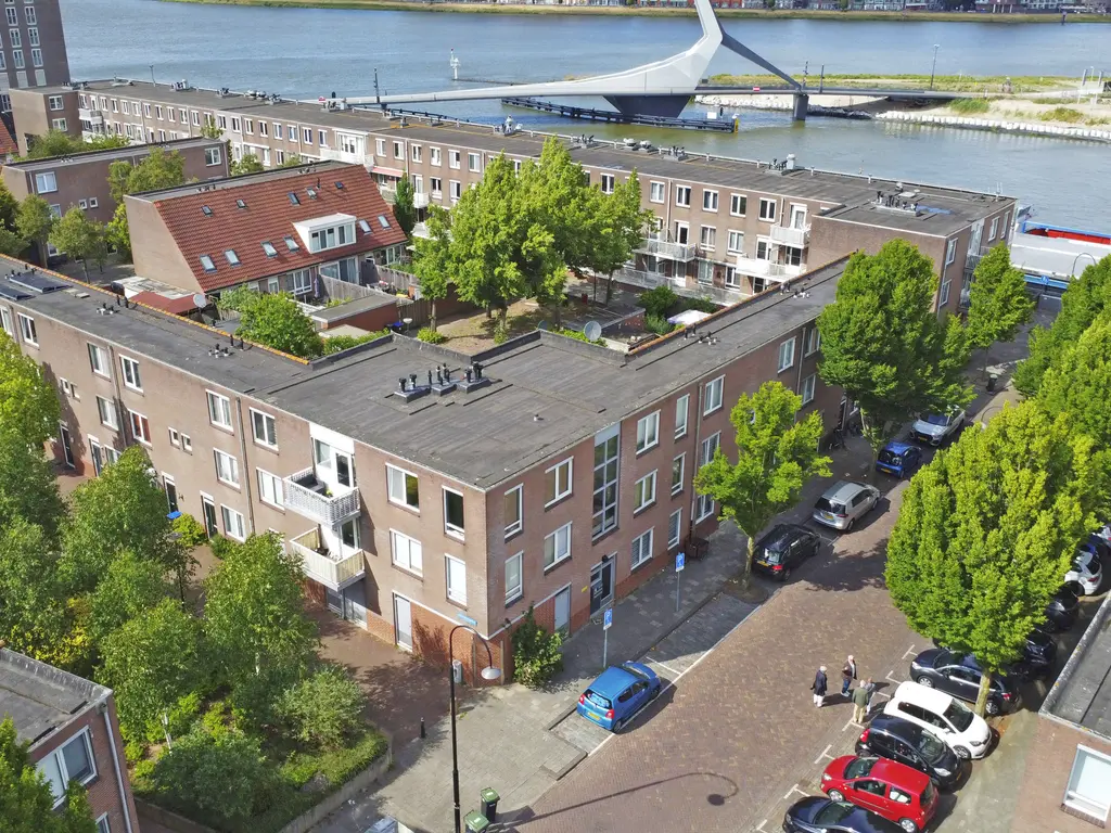 Lijnbaandwarsstraat 9, DORDRECHT