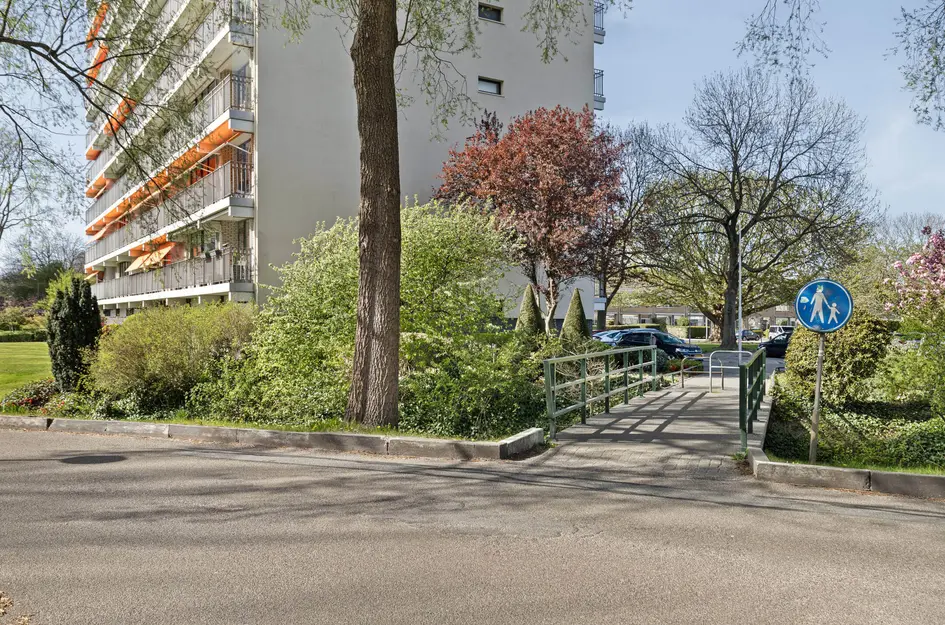 Kloosplantsoen 117