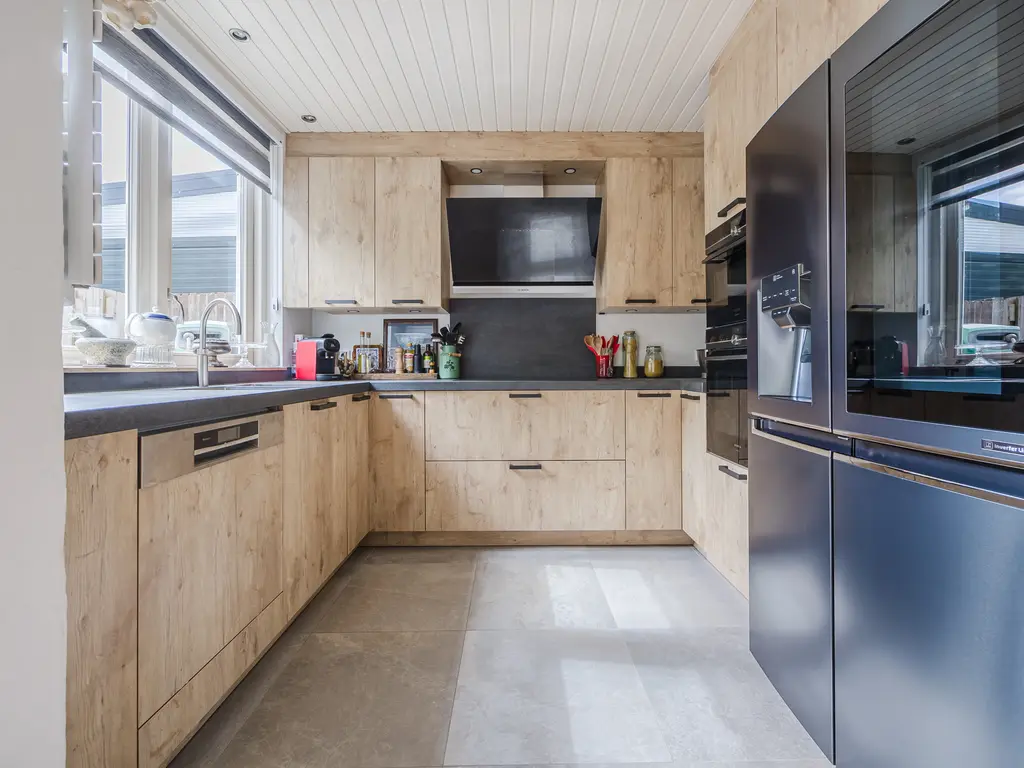 Ericastraat 25, ZWIJNDRECHT
