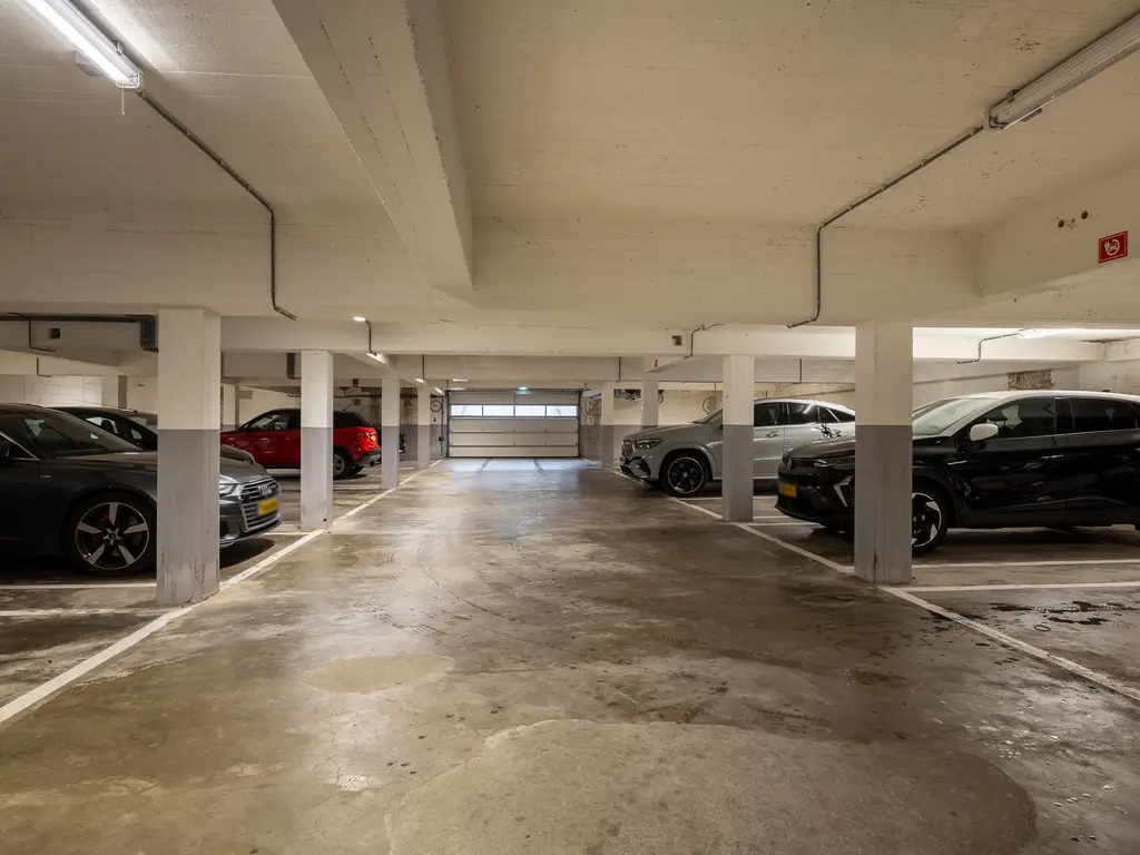 Reeweg Oost 123E, DORDRECHT