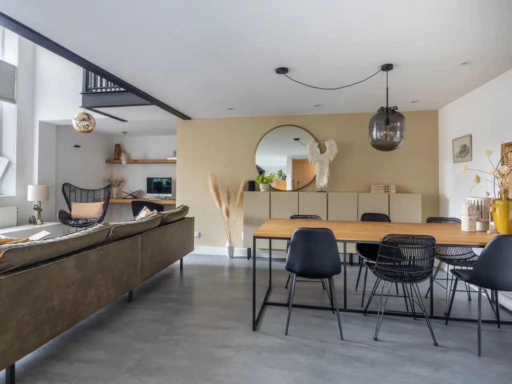 Reeweg Oost 123E, DORDRECHT