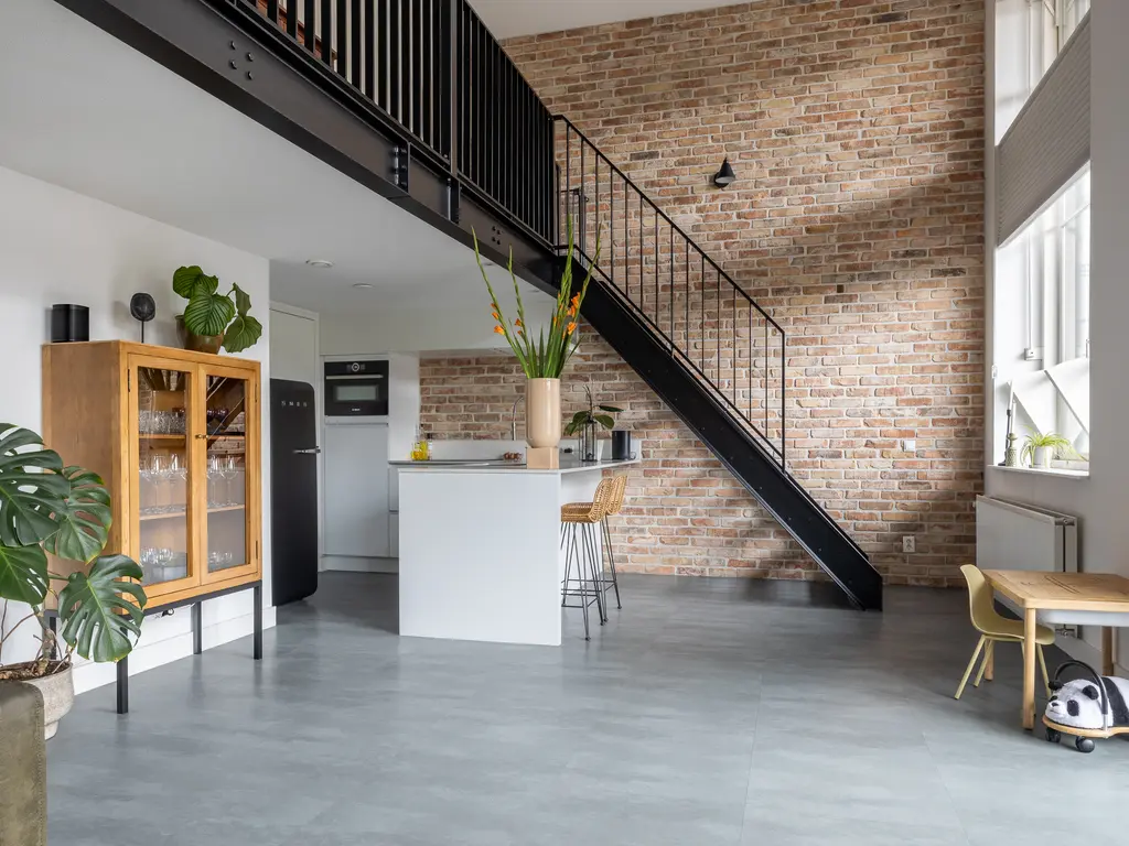 Reeweg Oost 123E, DORDRECHT
