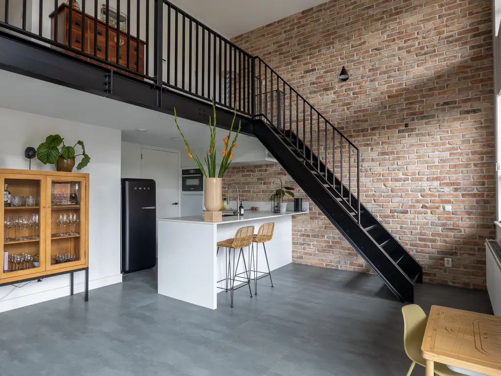 Reeweg Oost 123E, DORDRECHT