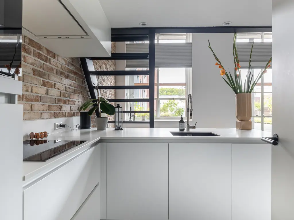 Reeweg Oost 123E, DORDRECHT