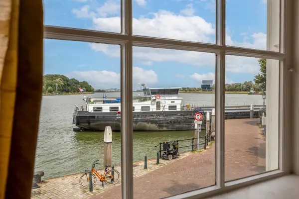 Kuipershaven 8