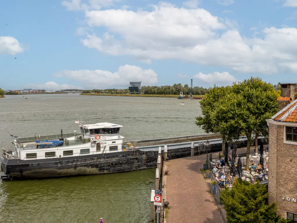 Kuipershaven 8, DORDRECHT
