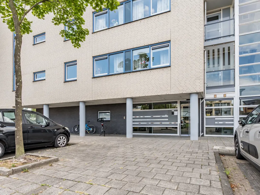 Zonnedauw 45, PAPENDRECHT