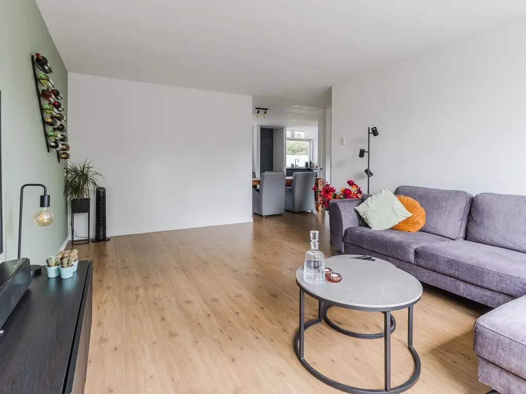 Staringlaan 236, PAPENDRECHT